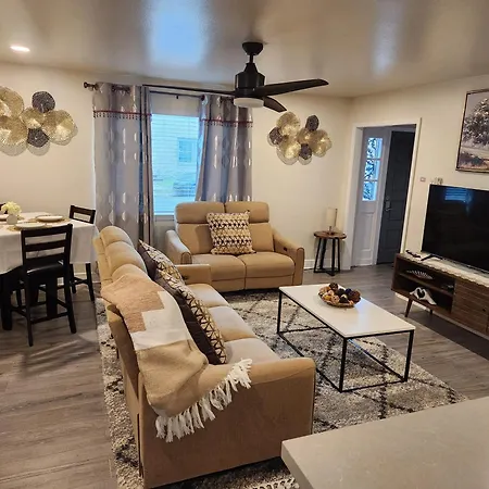 Bigeasy Escape Villa